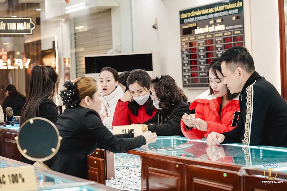 khang hang vang thanh lien 1